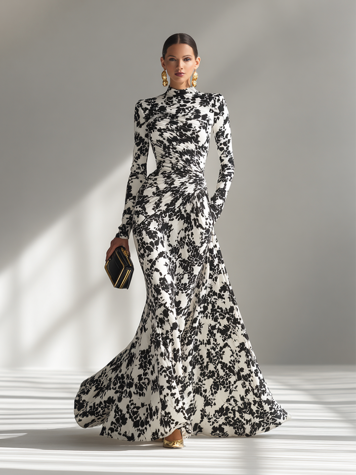 Schwarz-weiße gestreifte Wickelkleid