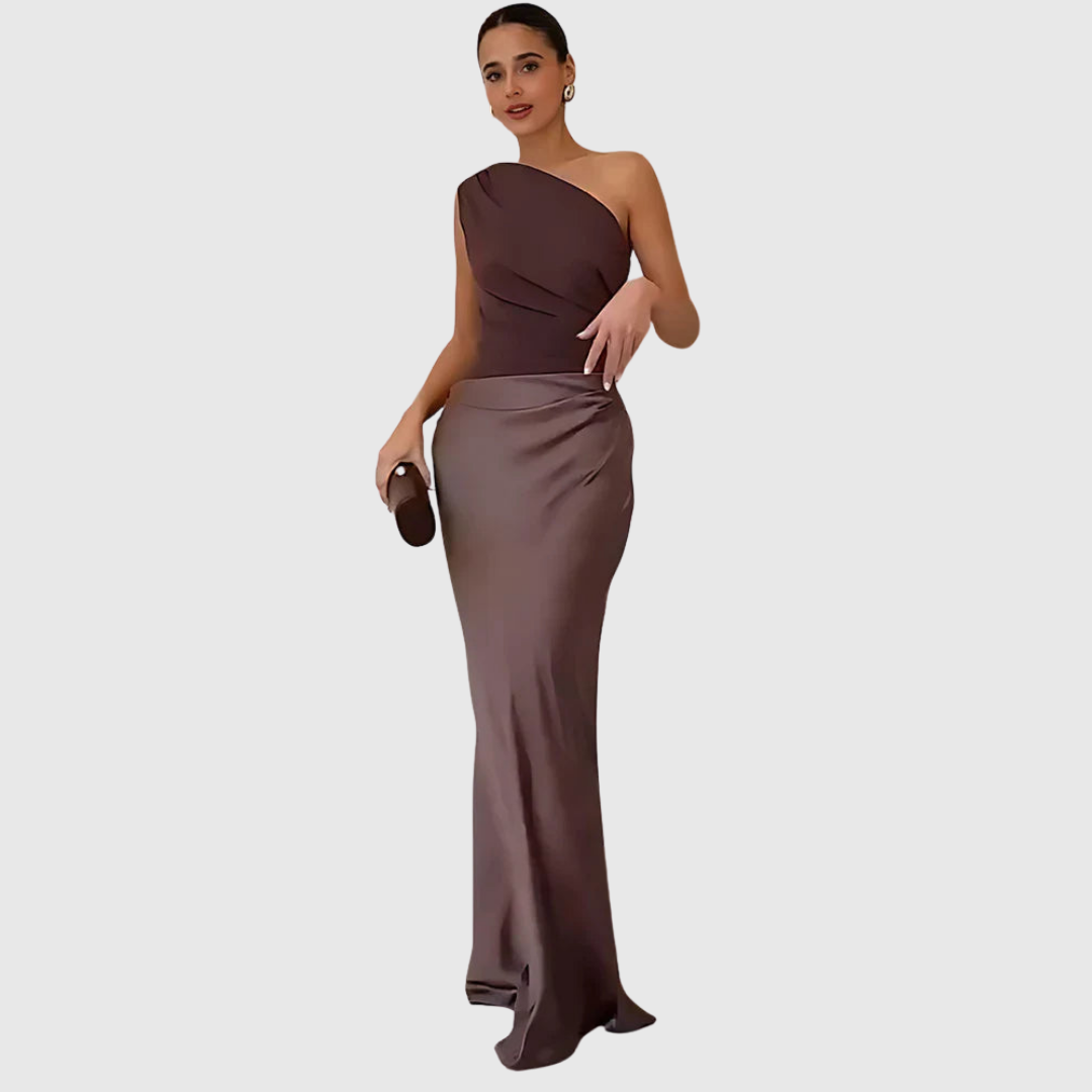 Aleida | Maxikleid mit einem Schulterträger aus Satin