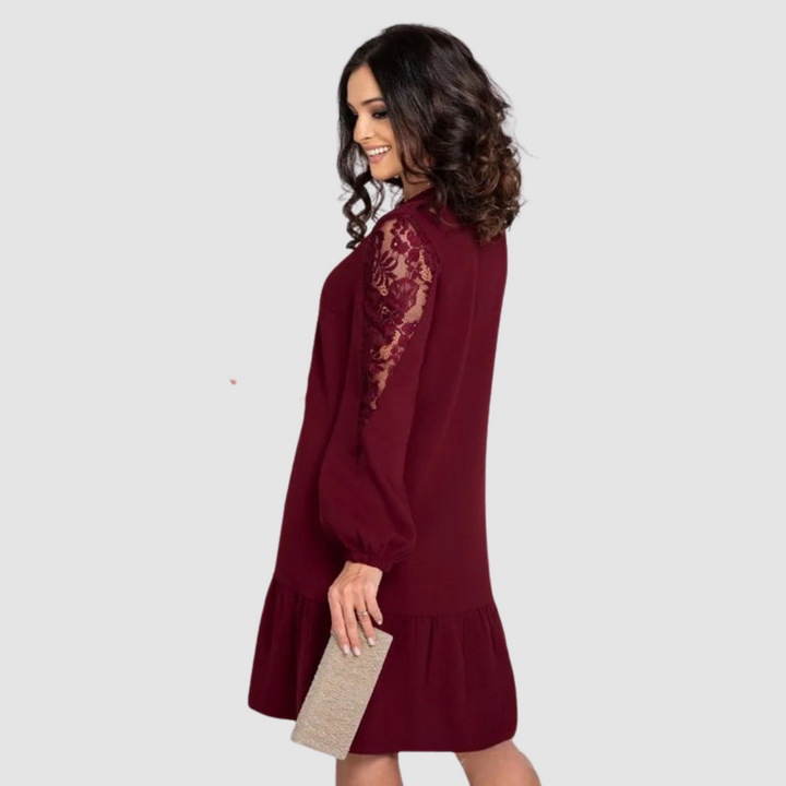 Lowri Quinn | Midi-Kleid mit Spitzenärmeln
