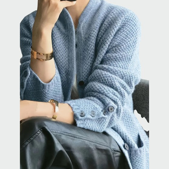 Hayden Claire - Eleganter Cardigan mit Knöpfen