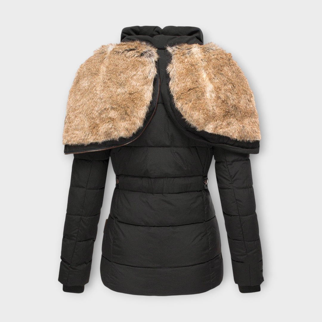 Emine – Gemütliche Jacke mit Kunstfellfutter